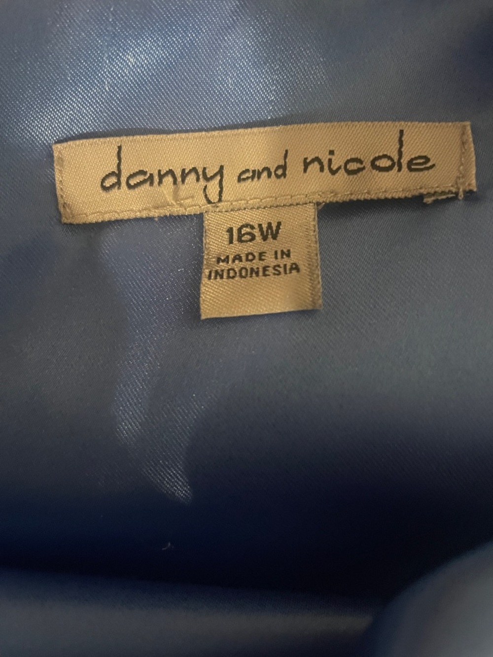 Danny & Nicole White Dress with Blue Floral Print - Picture 7 of 10
